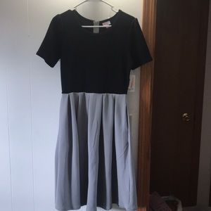 LulaRoe Amelia sz M